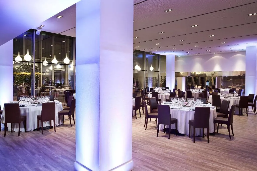 Restaurant, Melia Barcelona Sky, Barcelona