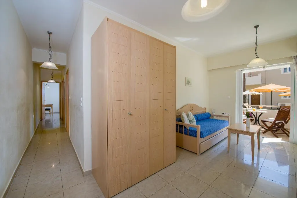 Room, Toxo Hotel & Apartments, Crete