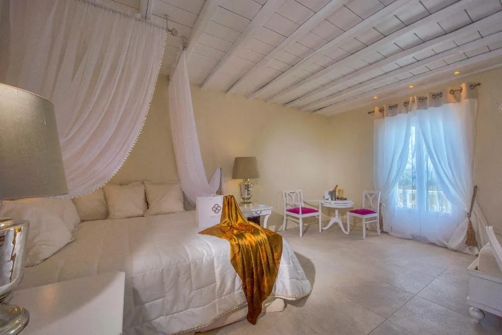 SUITE SEA VIEW WITH BALCONY Room, La Residence, Mykonos