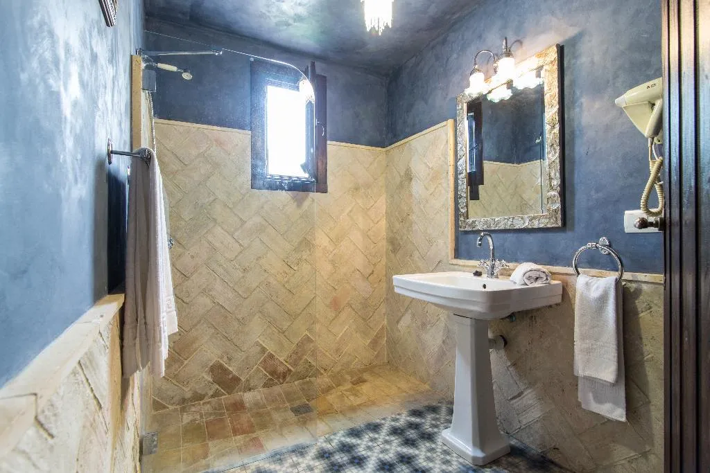 Double or Twin STANDARD Room, La Casona de Calderon, Seville