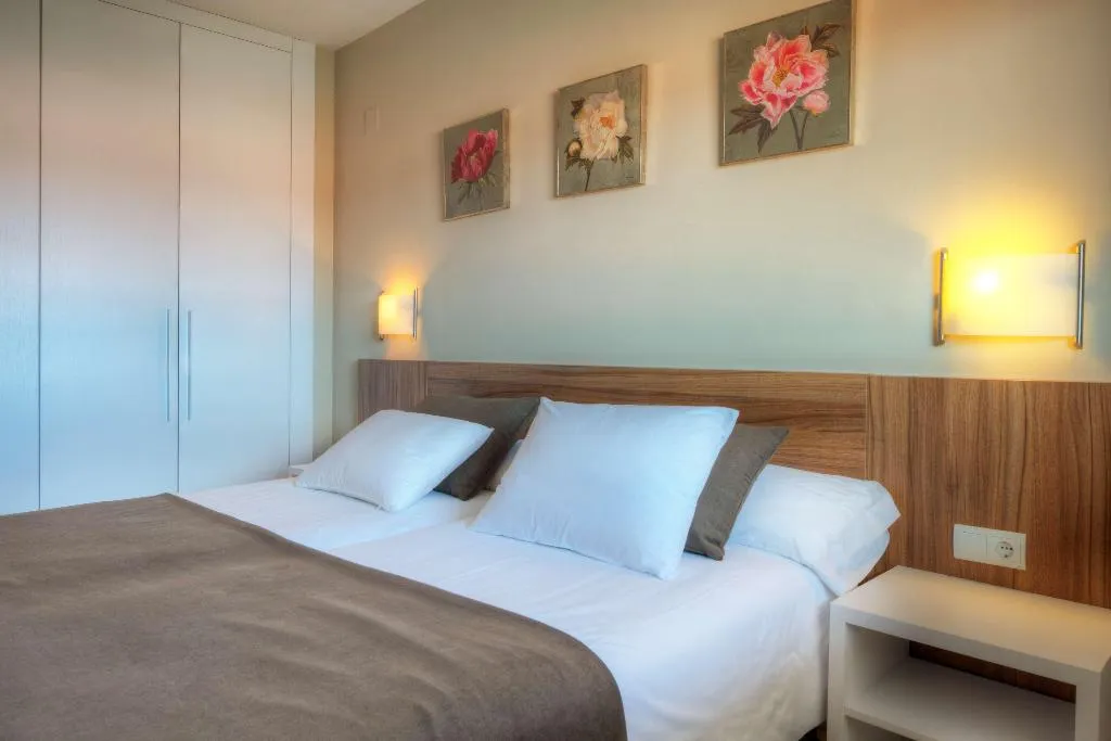 Room, Hotel Sunway Playa Golf & Spa, Sitges, Costa Brava