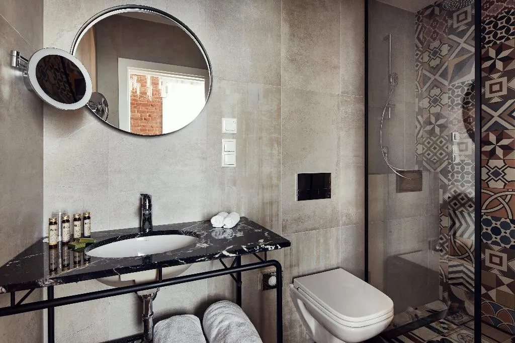 DOUBLE KING SIZE BED Room, Hotel Indigo Krakow Old Town, Krakow