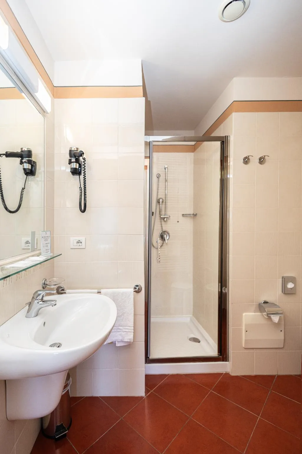 Double or Twin DELUXE LAKE VIEW Room, LVG Hotel Collection - Belvedere San Gottardo, Milan
