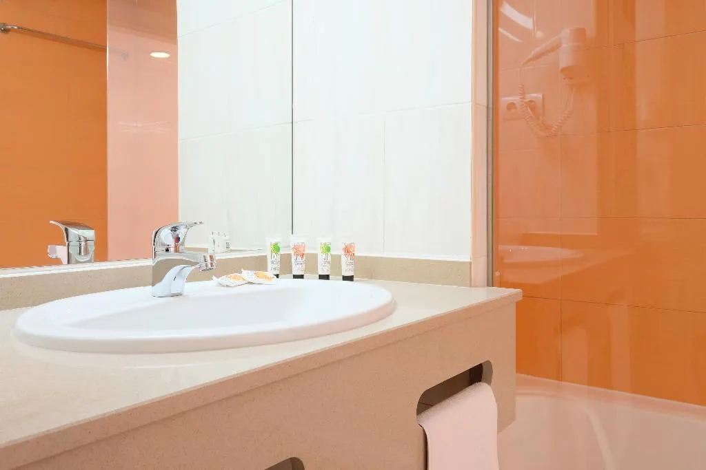 DOUBLE PREMIUM Room, AzuLine Hotel Bergantin, Ibiza