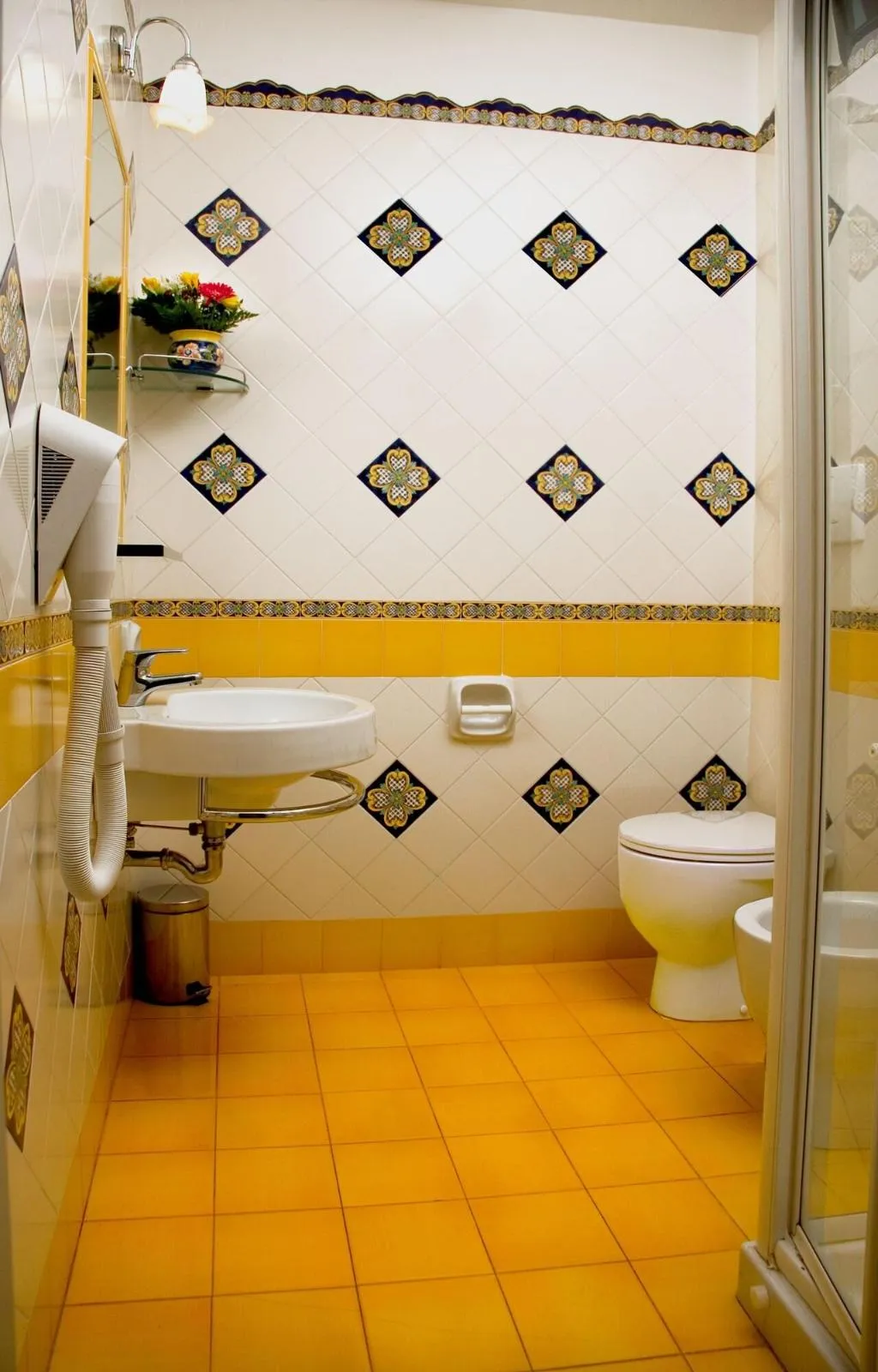 Room, Meublè Casa Mannini, Naples