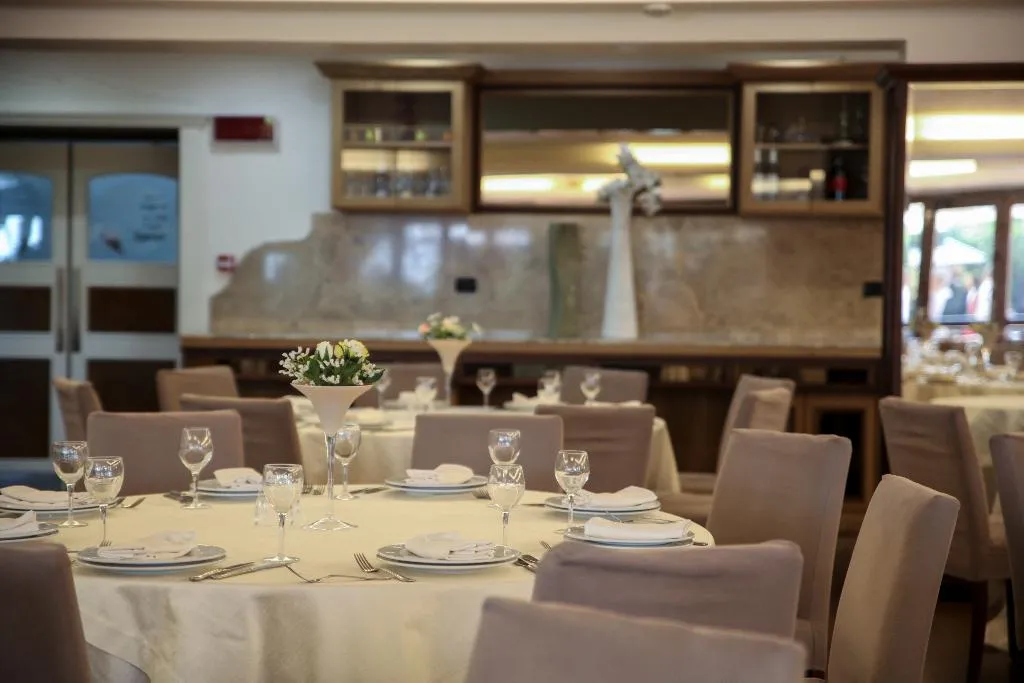 Restaurant, Baia di Ulisse Wellness and Spa, Catania