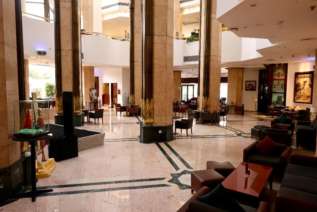 Lobby, Ramses Hilton, Cairo