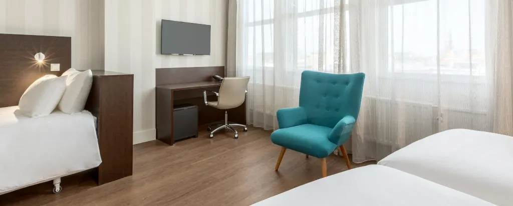 QUADRUPLE STANDARD Room, NH City Centre Amsterdam, Amsterdam