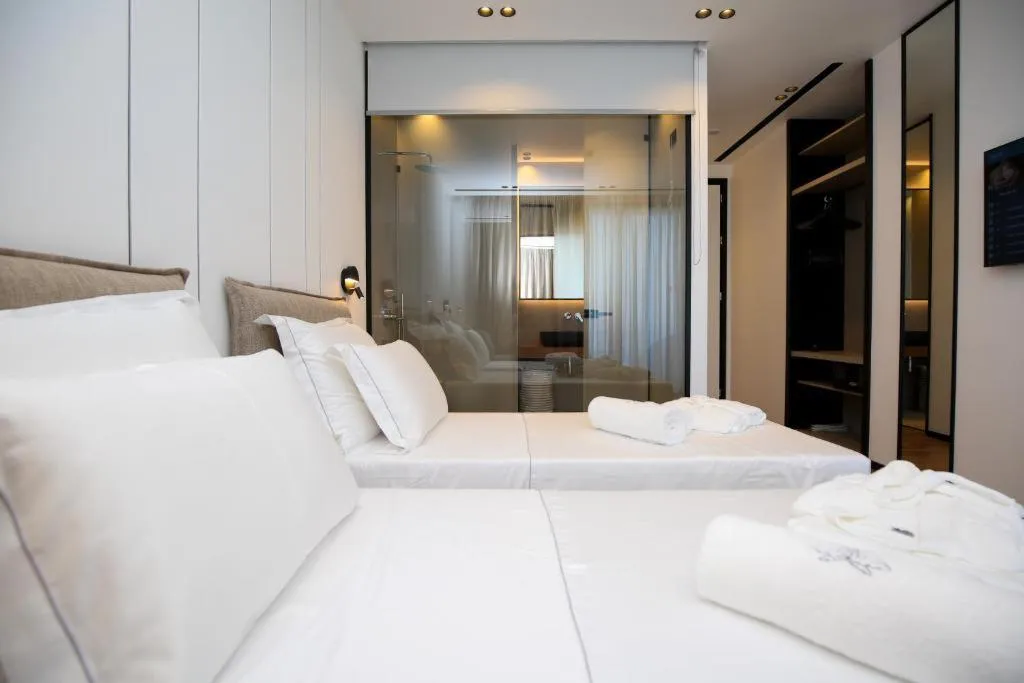 TWIN WITH BALCONY Room, Nobus Hotel & Spa, Kavaje