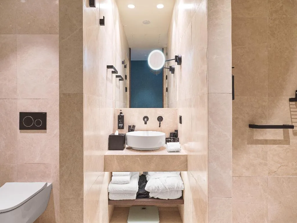 FAMILY ROOM TWO BEDROOMS Room, NYX Esperia Palace Athens by Leonardo Hotels, Athens