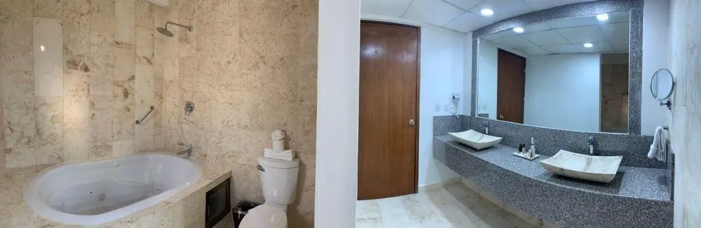 Room, Real Hispano, Cancun Area