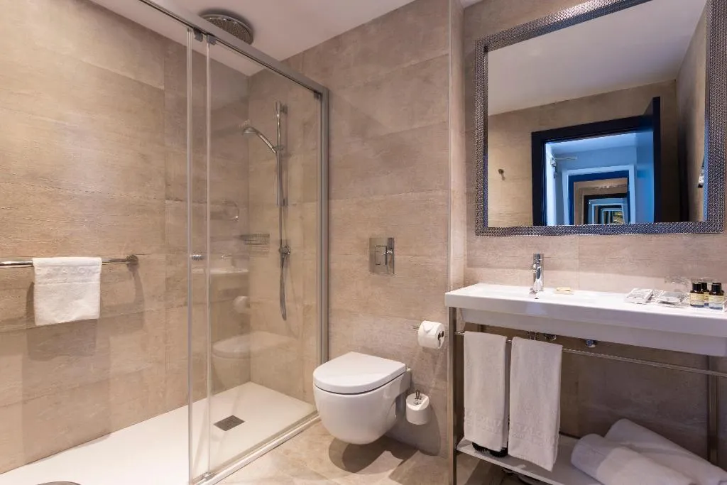 SINGLE STANDARD Room, Catalonia Majorica, Majorca