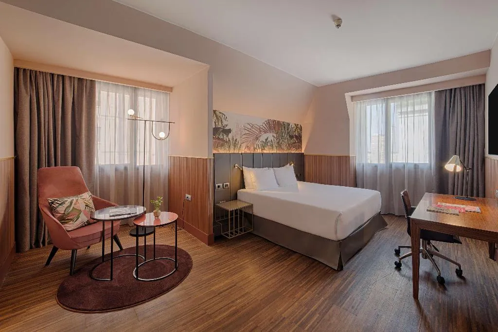 JUNIOR SUITE STANDARD Room, NH Collection Milano Touring, Milan