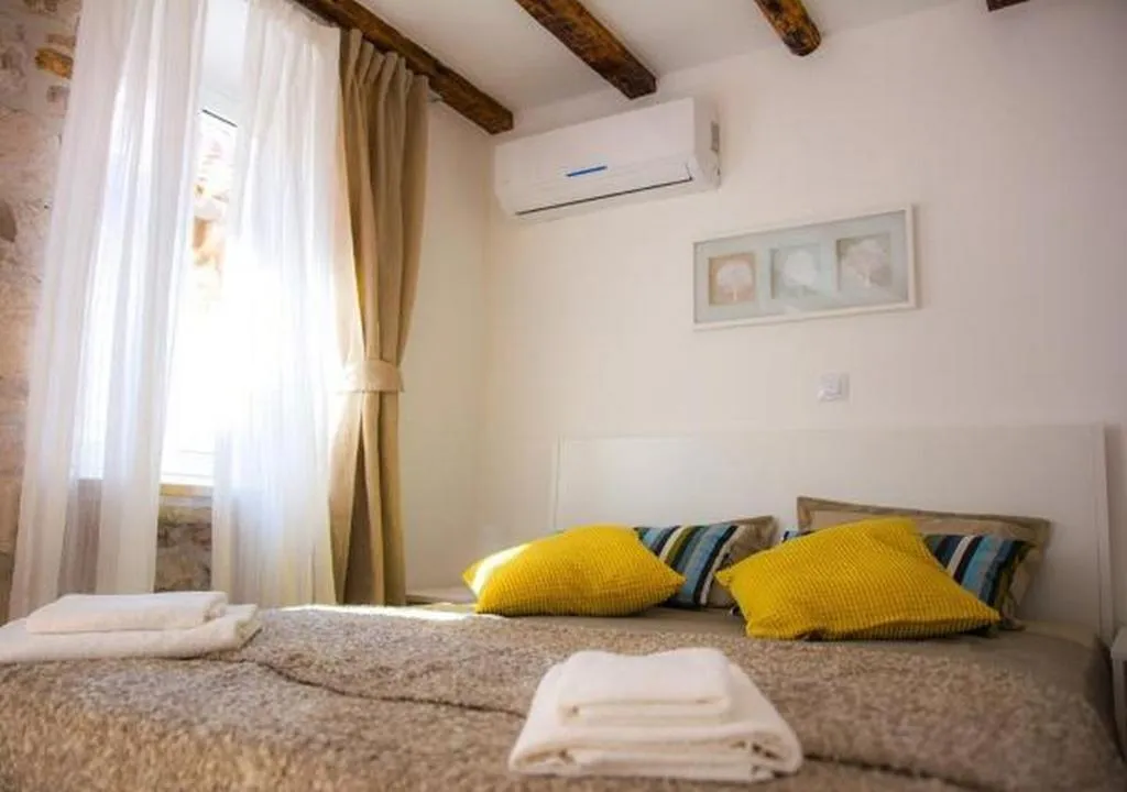 DOUBLE WITH BALCONY Room, Guesthouse Two Friends Dubrovnik Palace, Dubrovnik