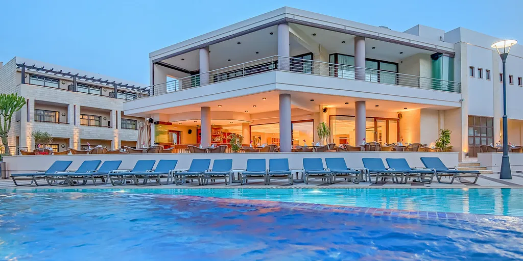 Bar, Porto Platanias Beach Resort & Spa, Crete