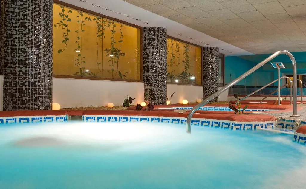 Sports and Entertainment, Senator Marbella, Costa Del Sol