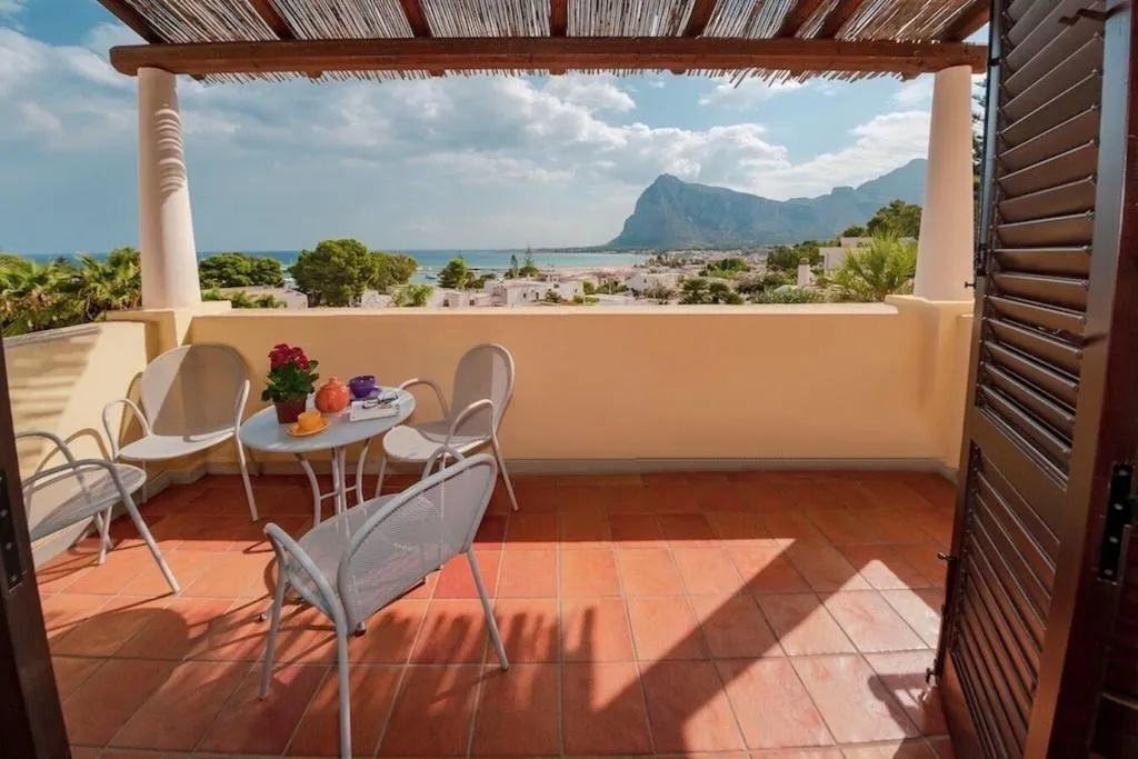 Terrace, Villaggio Cala Mancina, Palermo