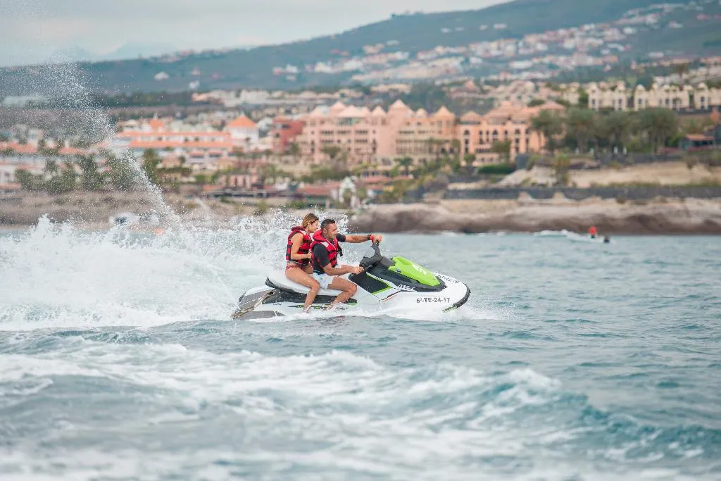 Sports and Entertainment, Los Olivos Beach Resort, Tenerife