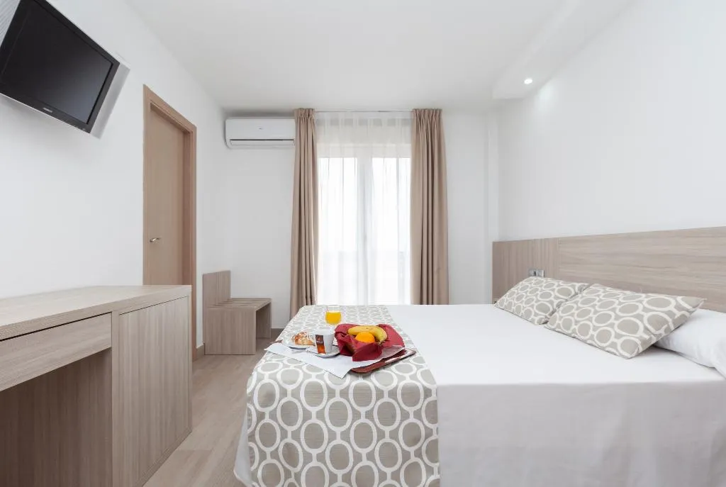DOUBLE SINGLE USE STANDARD Room, Olympia Ronda II, Valencia