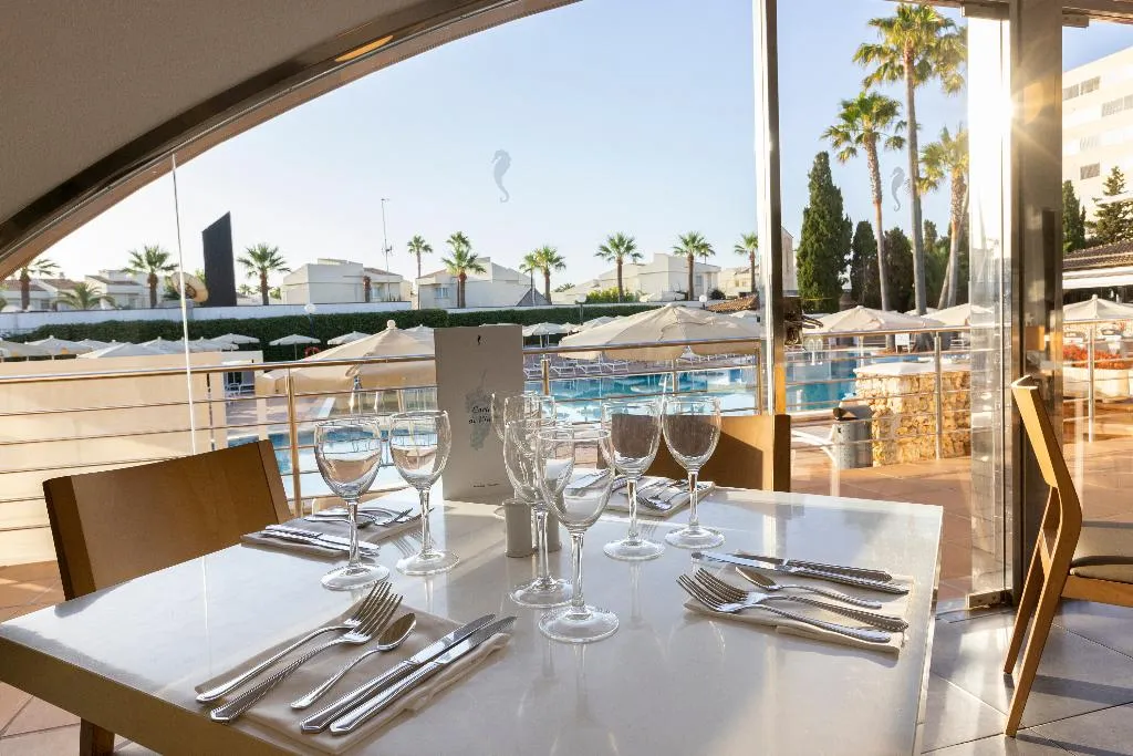 Restaurant, Hipotels Mediterraneo Club, Majorca