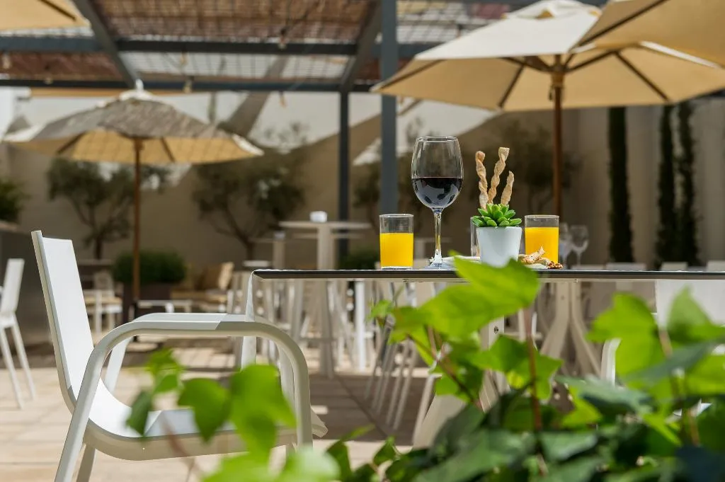 Terrace, Hotel Vilamari, Barcelona