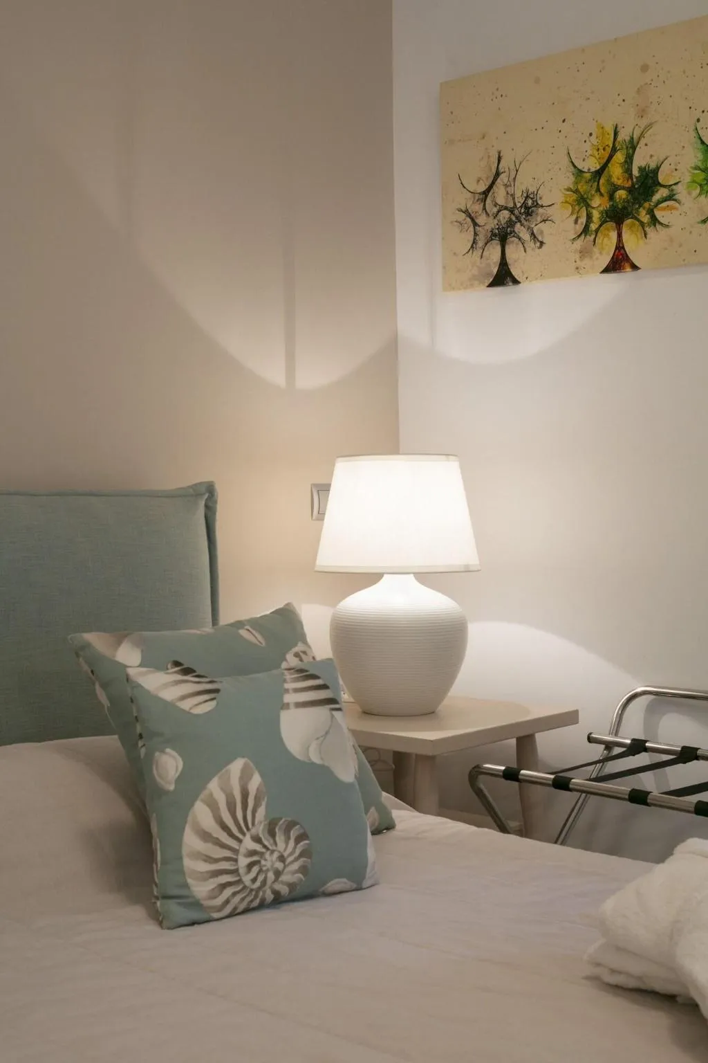 Room, Magic, Skiathos