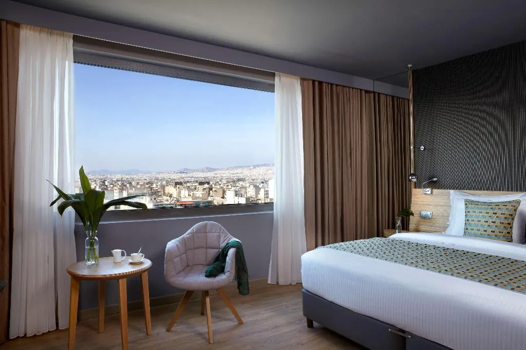 SUITE EXECUTIVE CITY VIEW Room, Wyndham Grand Athens, Athens