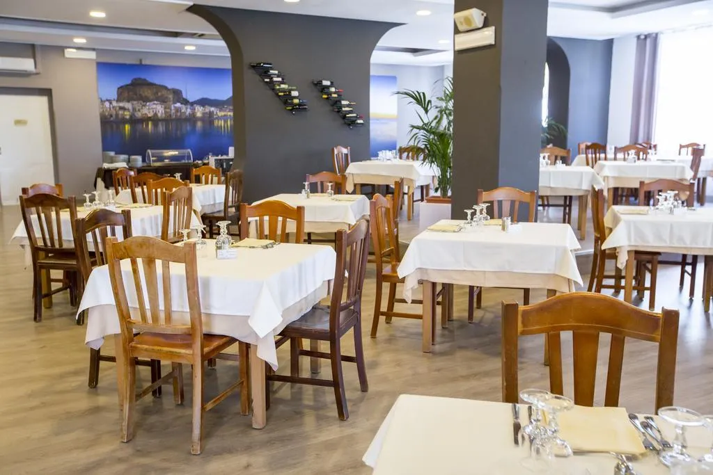 Restaurant, Hotel Tourist, Palermo