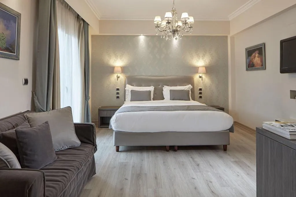 SUITE KING SIZE BED Room, Ava Hotel & Suites, Athens