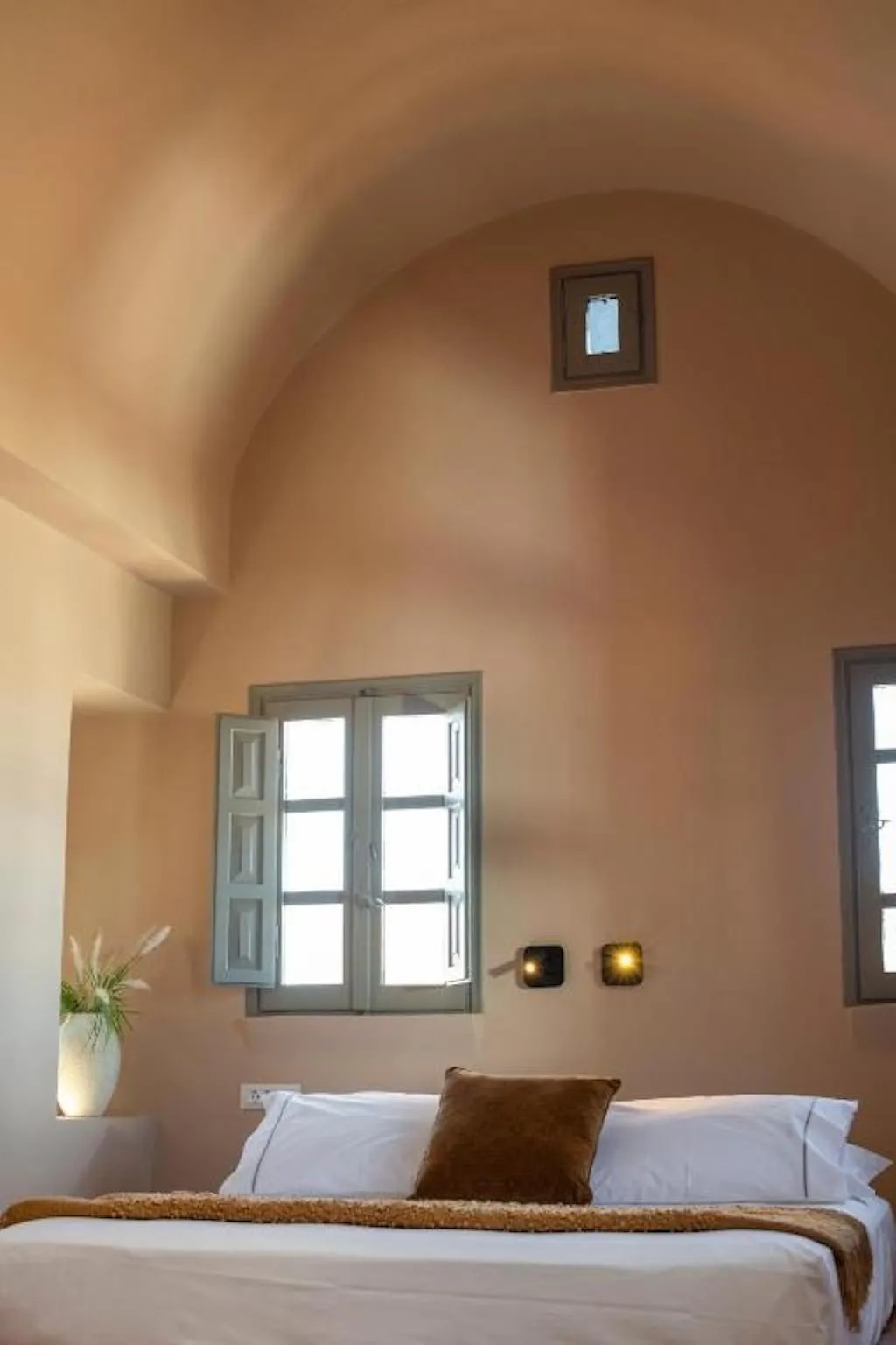 JUNIOR SUITE CAPACITY 3 Room, Terra Verde Oia By K&k, Santorini