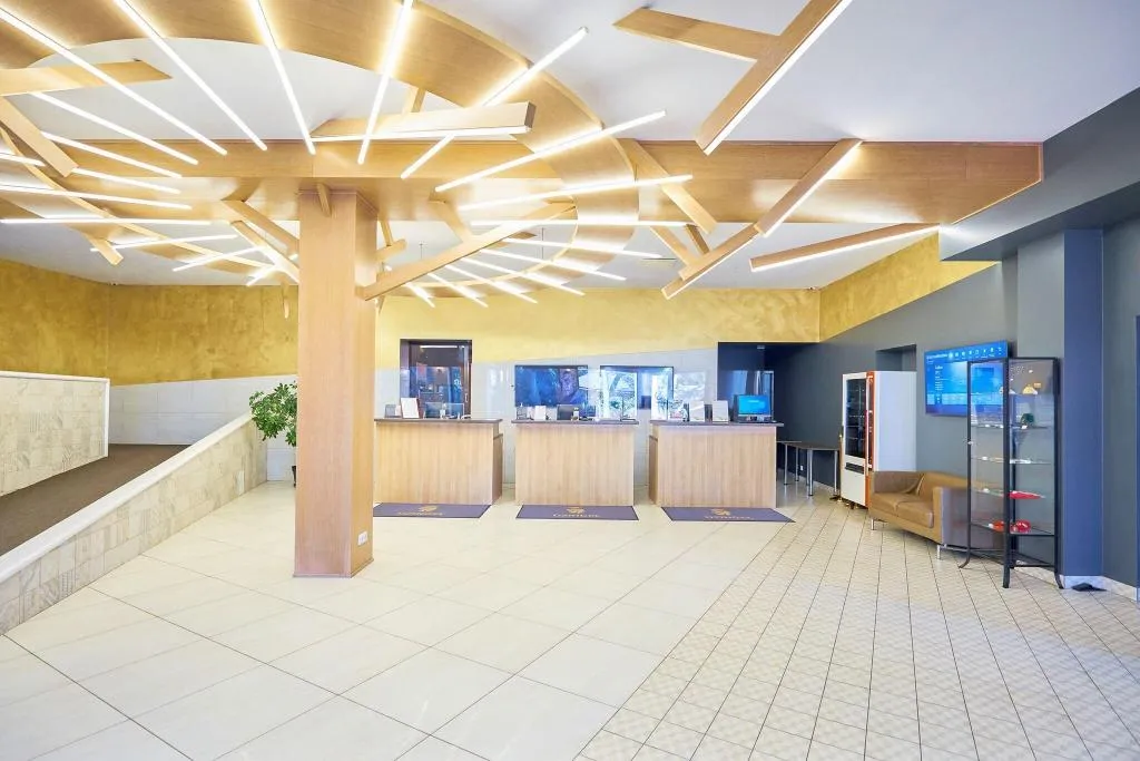 Lobby, Dzingel, Tallinn