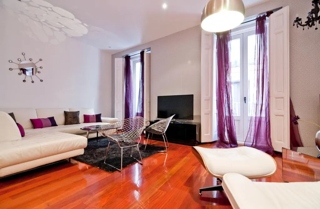 APARTMENT TWO BEDROOMS Room, Smartr Madrid Atocha, Madrid