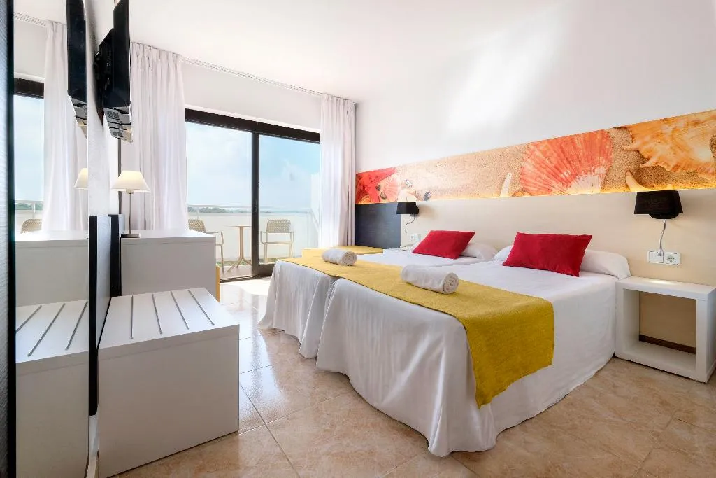 Double or Twin SEA VIEW Room, AzuLine Hotel Bergantin, Ibiza