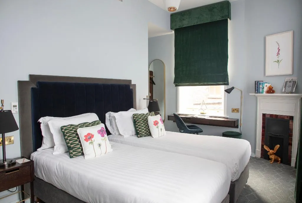 TWIN STANDARD Room, The Wilder Townhouse, Dublin