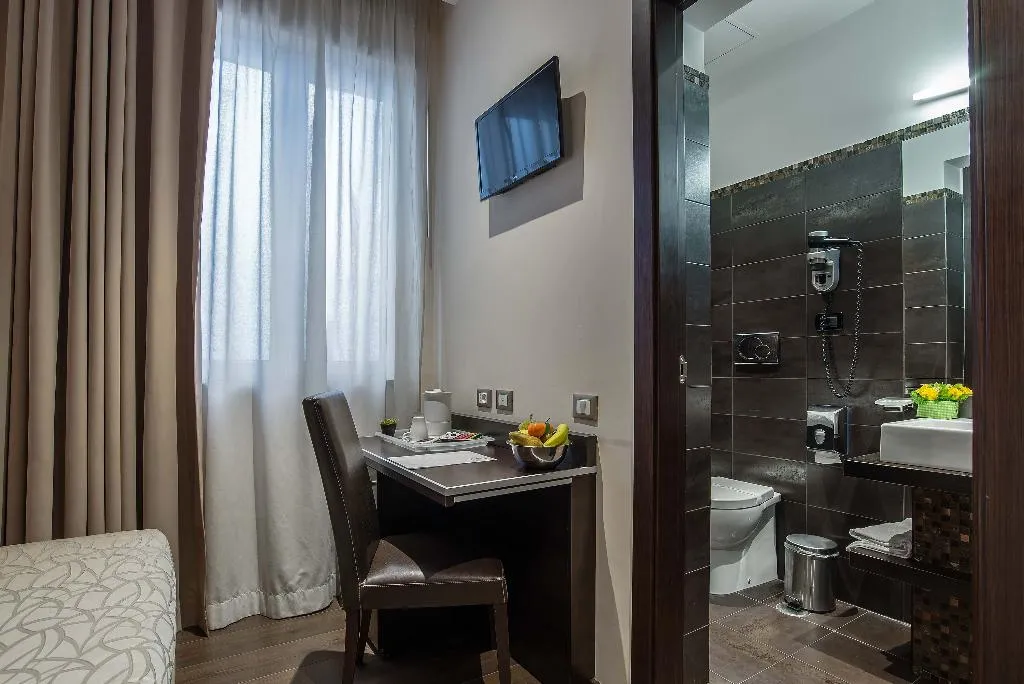 DOUBLE SINGLE USE STANDARD Room, Catone District Hotel, Rome