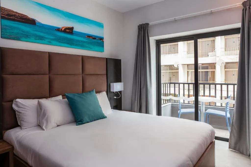 Double or Twin SUPERIOR WITH TERRACE Room, Bora- Bora Ibiza Malta Resort, Malta