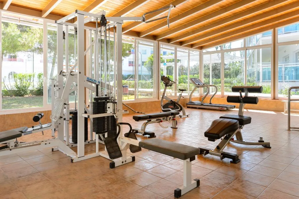 Sports and Entertainment, Vibra Club Maritim Aparthotel, Ibiza