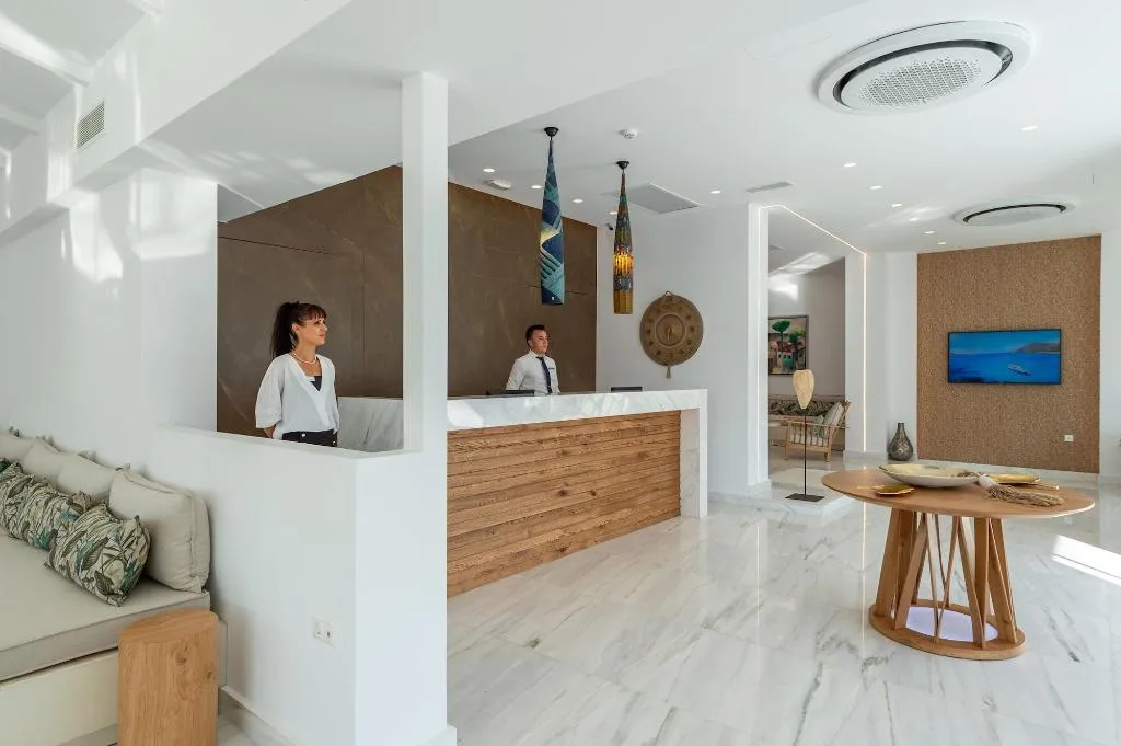 Lobby, High Beach White, Crete