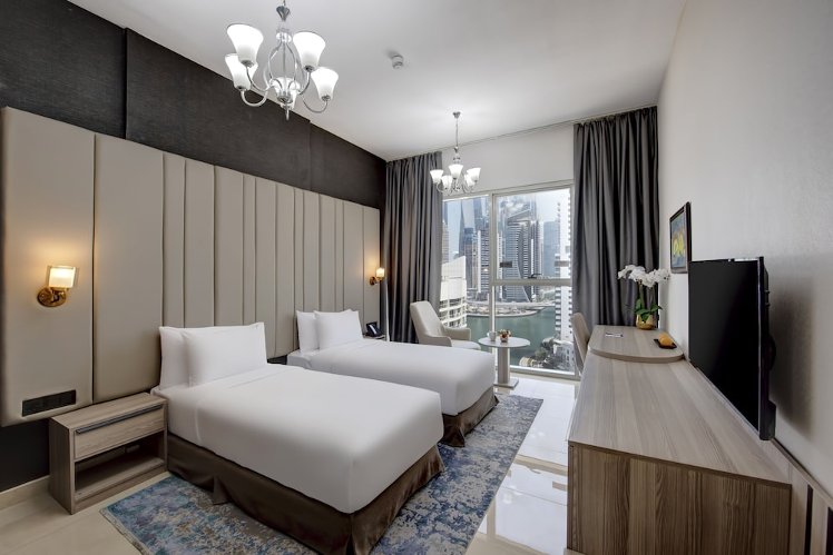 Royal Regency Suites Dubai Marina, Dubai