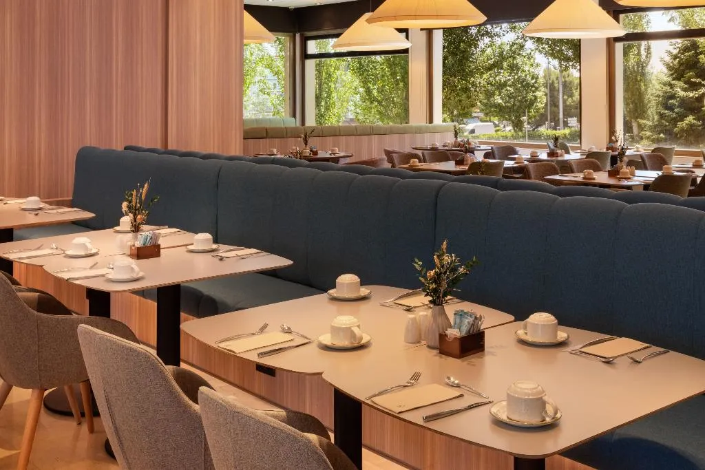 Restaurant, Melia Barajas, Madrid