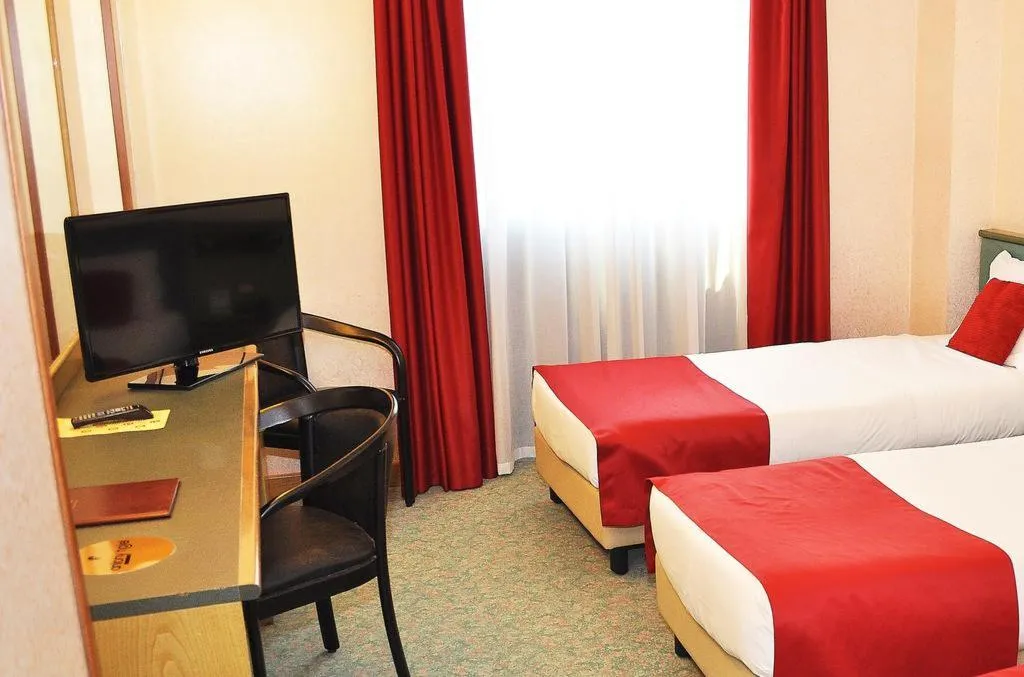 Double or Twin ECONOMY Room, Antony, Venice