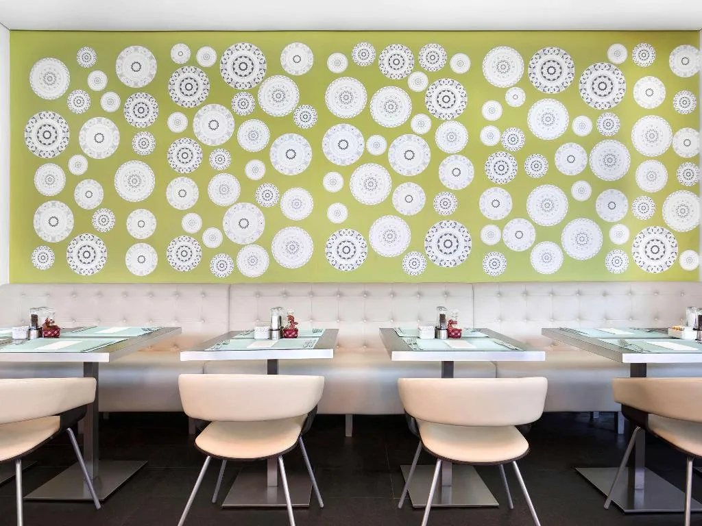 Restaurant, Ibis Styles Sharjah, Dubai