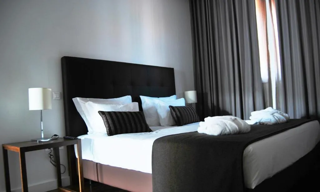 TWIN MOUNTAIN VIEW Room, Douro Scala, Porto