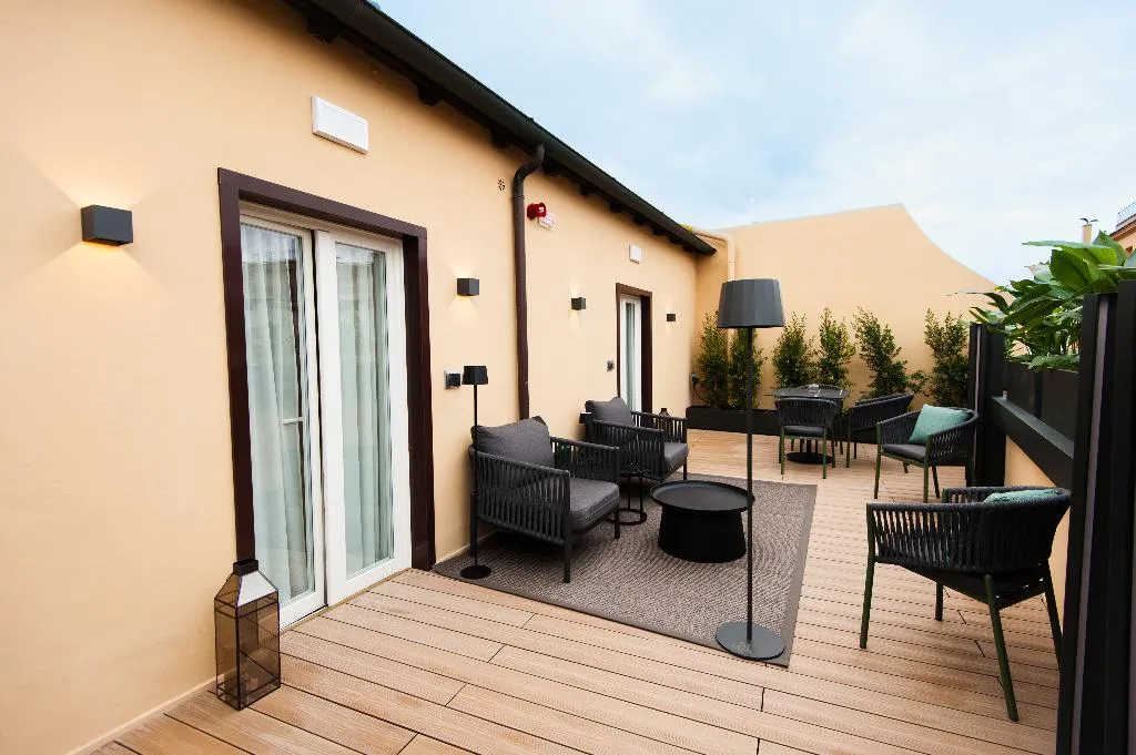SUITE DELUXE WITH TERRACE Room, Delle Nazioni, Rome