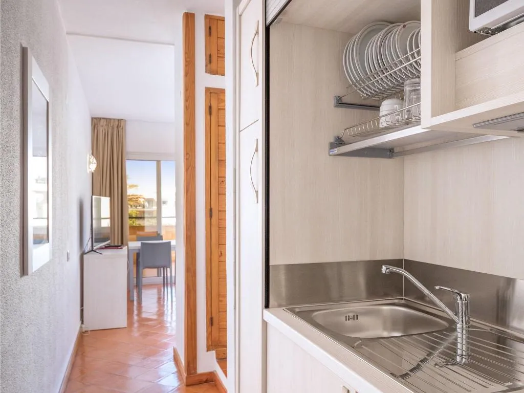 Room, Meia Praia Lagos, Algarve