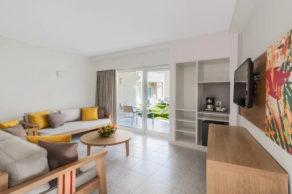 FAMILY ROOM STANDARD Room, Hotel LIVVO Koala Garden, Gran Canaria