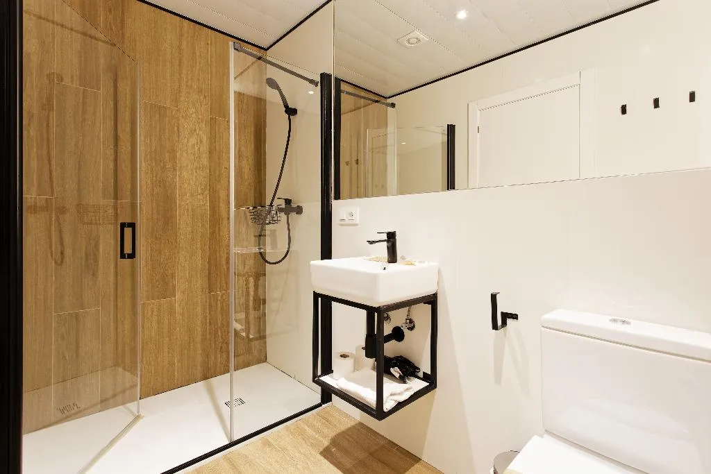 TRIPLE STANDARD Room, Green House Hotel, Barcelona
