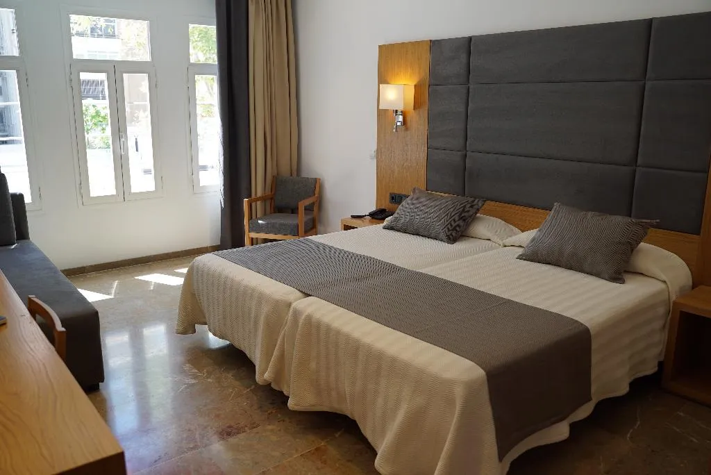 Double or Twin SUPERIOR Room, Artmadams, Majorca