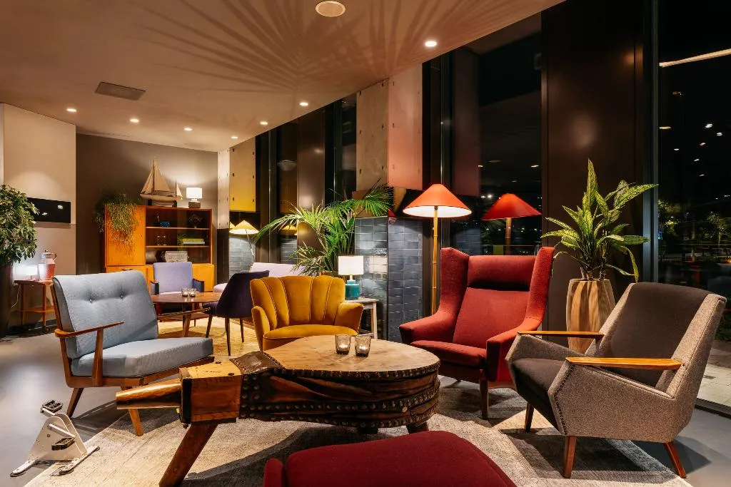 Lobby, Ruby Emma Hotel Amsterdam by IHG, Amsterdam