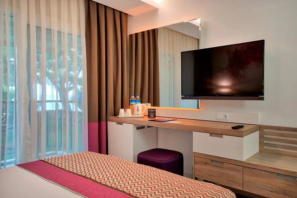 DOUBLE STANDARD Room, Pirates Beach Club, Antalya
